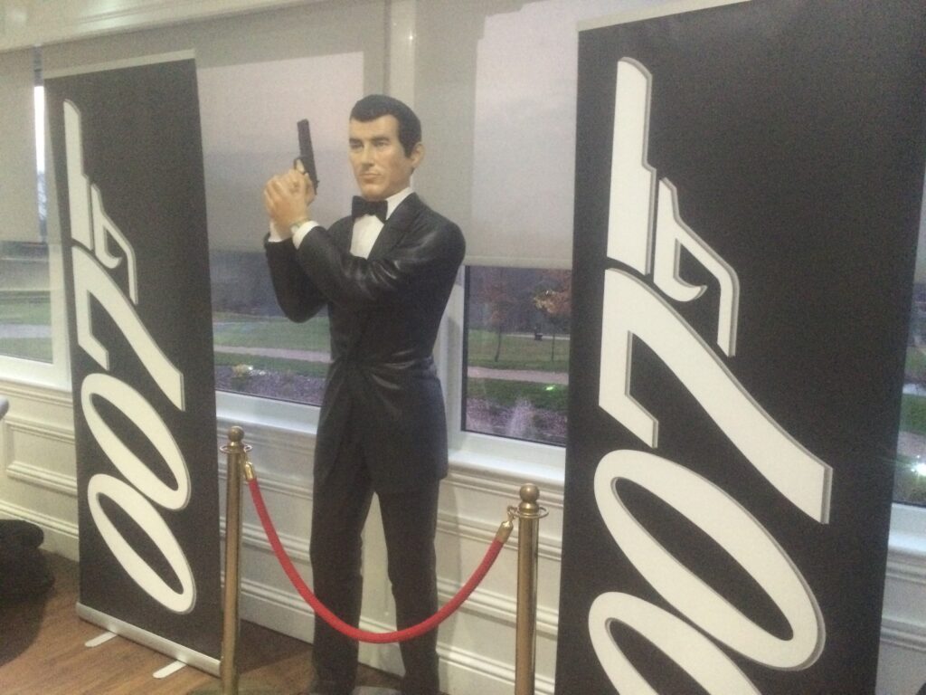 James Bond Statue